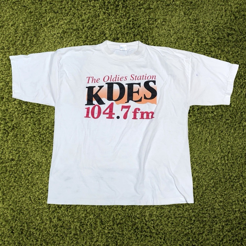Vintage KDES 104.7 FM The Oldies Station T-Shirt Men's Size XL White Radio Promo